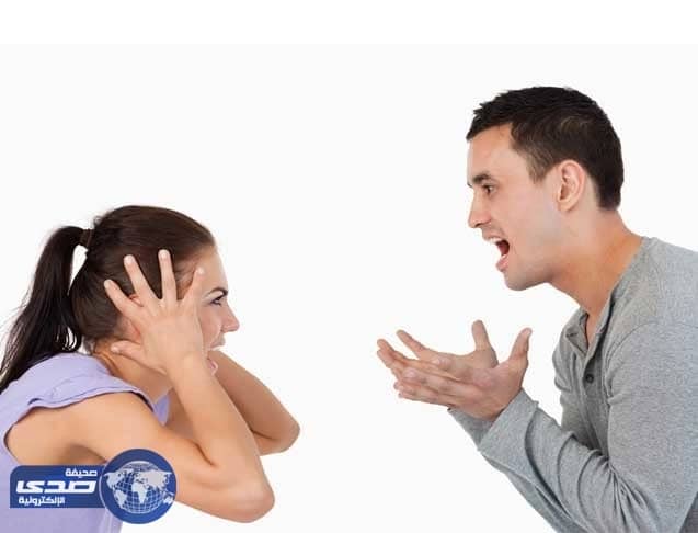 أسباب " تدب المشاكل " بين الزوجين أهمها المال