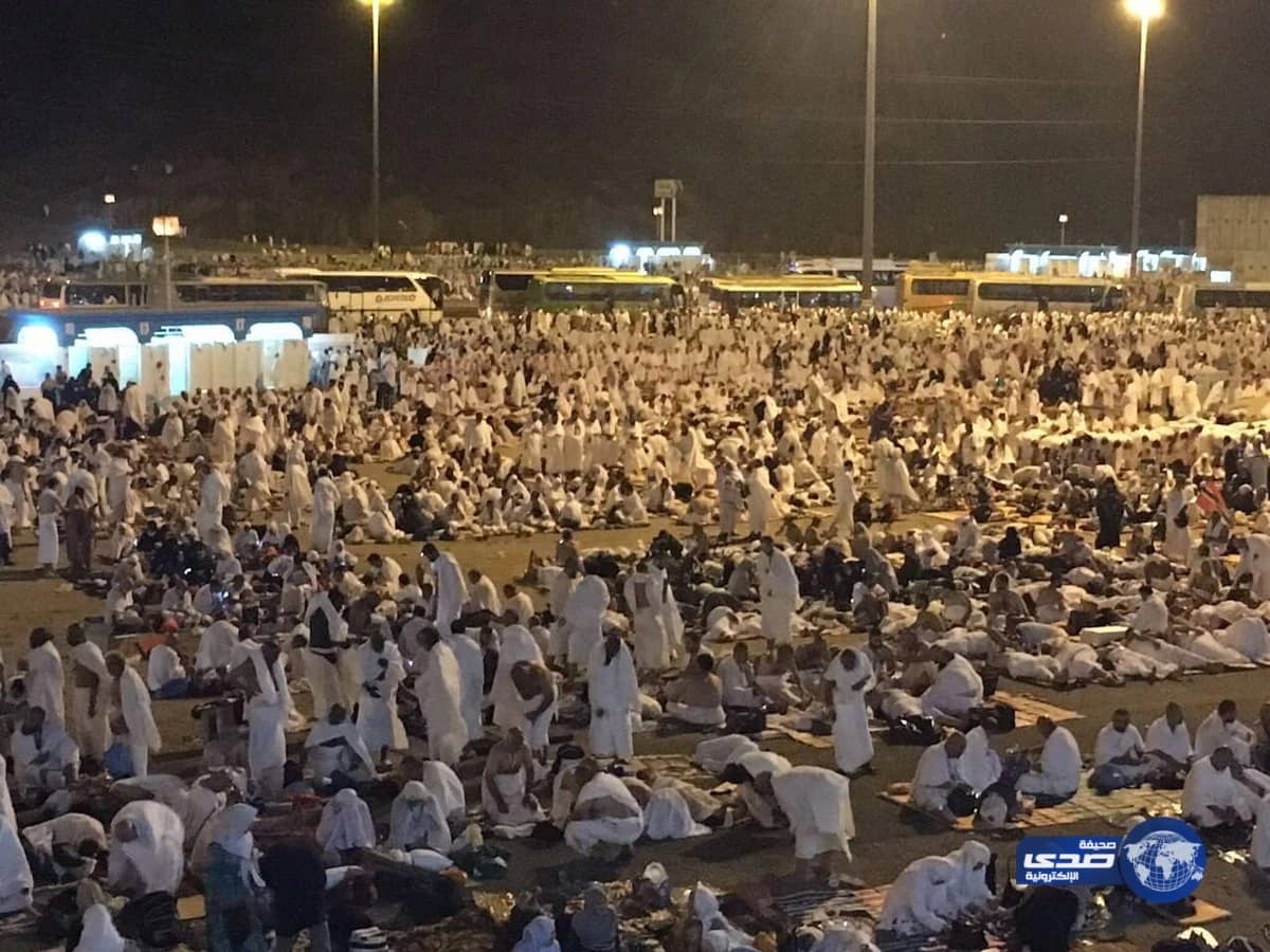 أكثر من 1.5مليون حاج يرمون جمرة العقبة