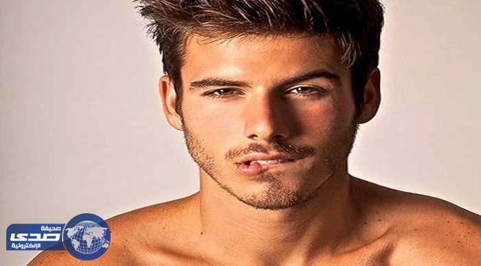 تعرفي على شخصية الرجل من " شفتيه "