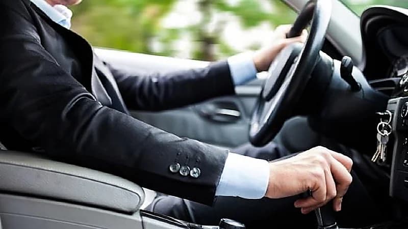 شاهد.. وسيم يوسف يشارك فيديو لـ"إسماعيل هنية" في منزل سليماني