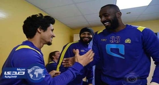 بالفيديو.. سمك قرش يٌهاجم غواصة بطريقة شرسة