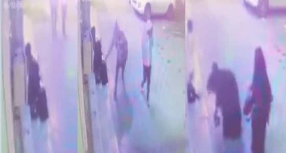 موجة سخرية من بايدن عقب تصريحه ببناء سكة حديد تربط المحيط الهادي بالهندي.. فيديو