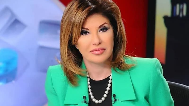 صورة..هالة سرحان تؤدي مناسك العمرة