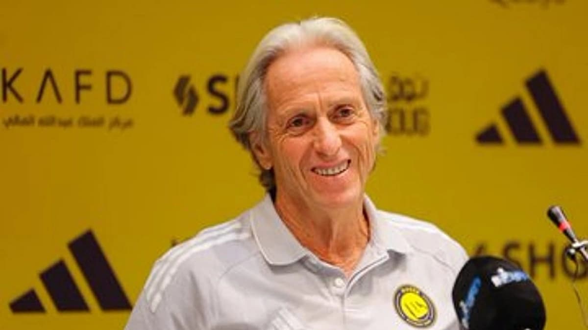 جيسوس يطالب بتجهيز نجم النصر قبل قمة الاتحاد