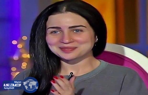 بالفيديو.. صديق مي عز الدين يطلبها للزواج وتُفاجأه بردها !