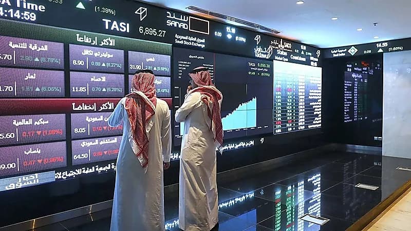 مؤشر سوق الأسهم يغلق على ارتفاع