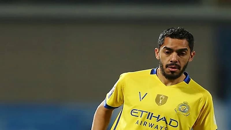 عبدالعزيز الدوسري يرجح كفة الفيصلي على العين