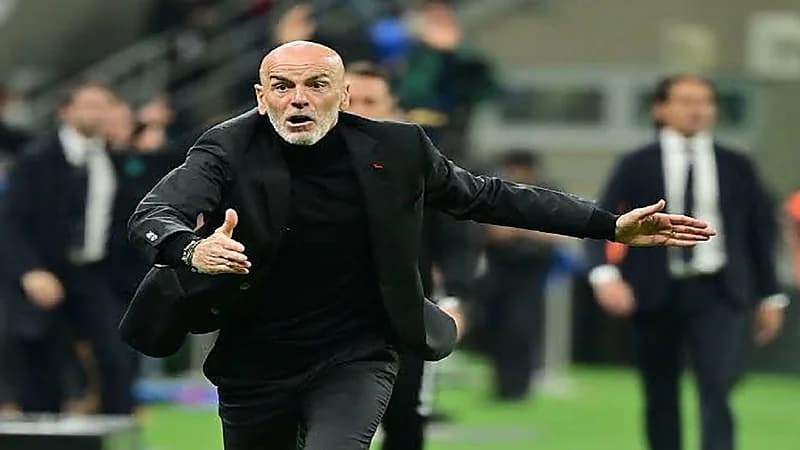 بيولي ينتقد التحكيم بعد خسارة النصر أمام القادسية