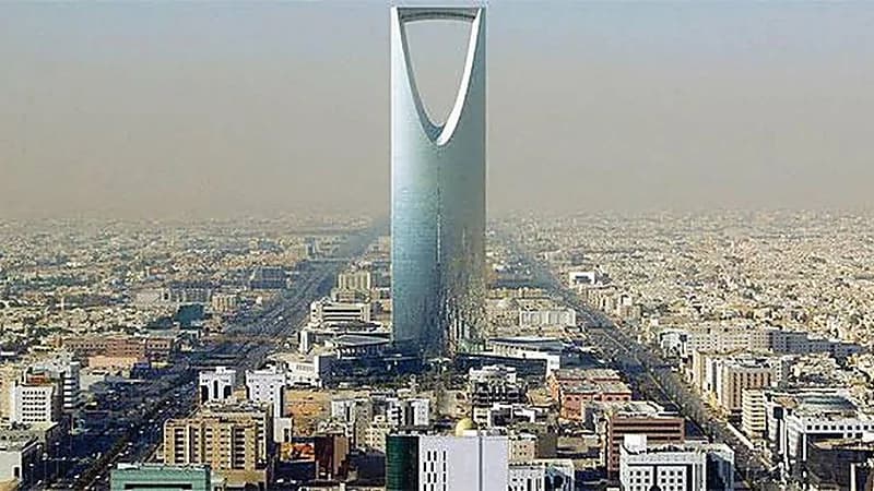 بالفيديو.. خبير أرصاد: كتلة هوائية حارة تؤثر على 3 مناطق