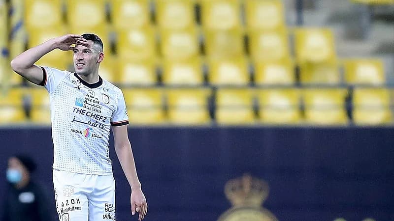 إيقاف لاعب الشباب 4 مباريات بسبب ألفاظ بذيئة