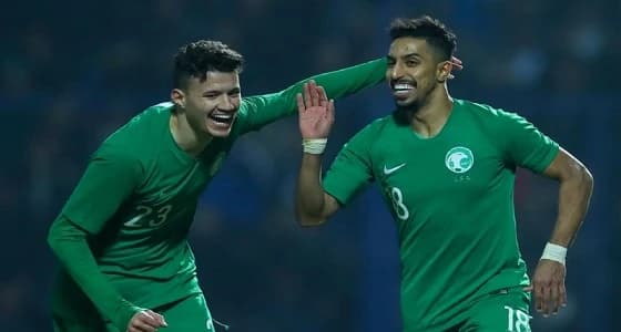 طاقم تحكيم بحريني لإدارة لقاء الأخضر والباراجواي