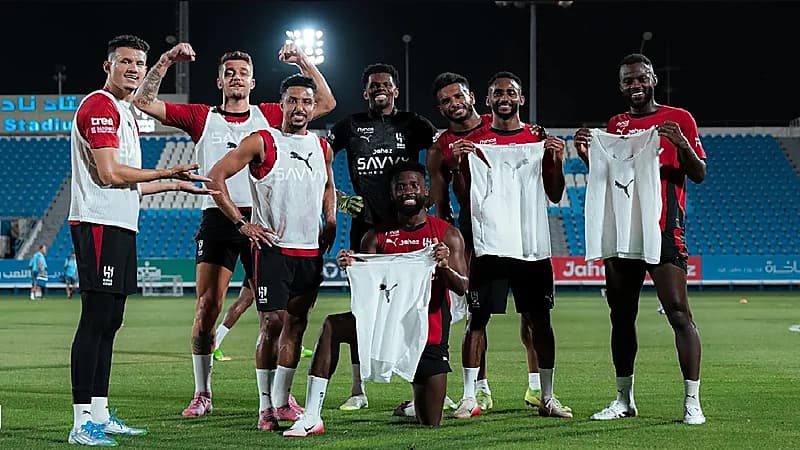 الهلال يواجه الفيحاء وديًا