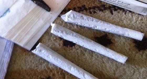 مواطن يروي بداية تعاطيه للحشيش.. ويؤكد: الطلاب كانوا يبيعونه