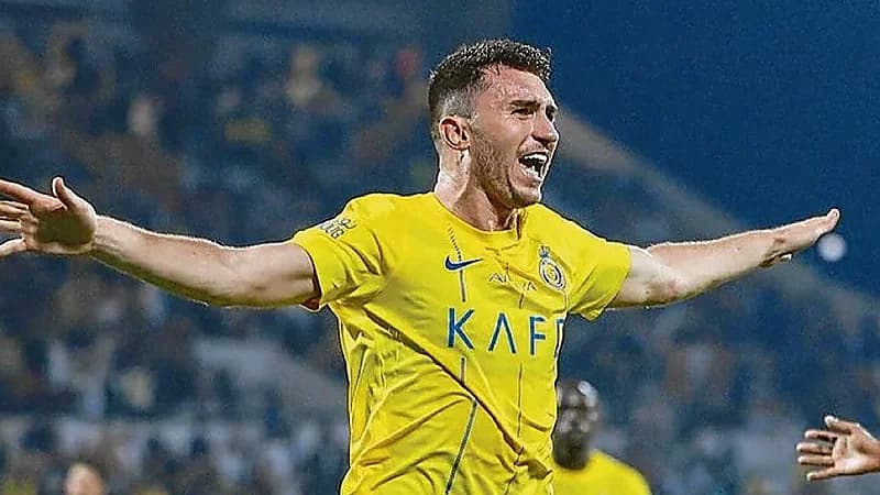 فشل انتقال لابورت من النصر إلى بلباو