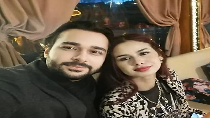 محمود المهدي يفاجئ جمهوره بعقد قرانه على منة عرفة