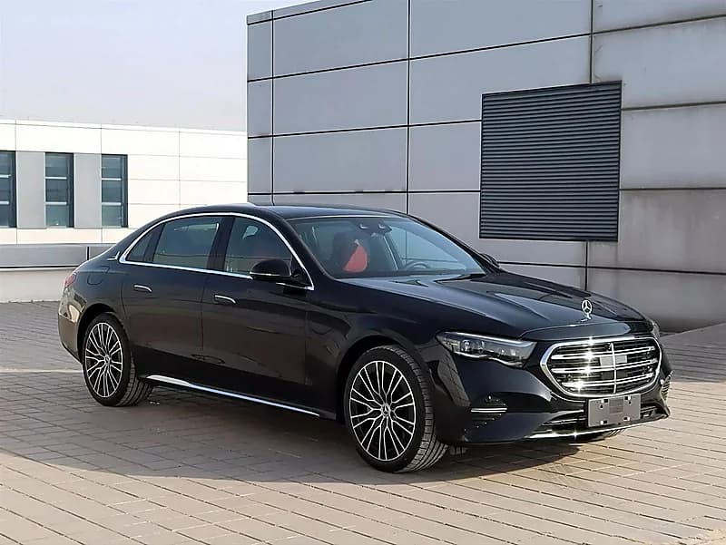 الكشف عن مرسيدس اي كلاس النسخة الصينية الجديدة ..صور