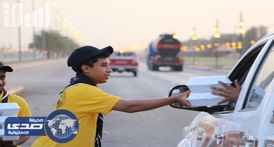 توزيع 350 وجبة إفطار يومياً على المسافرين في وادي الدواسر