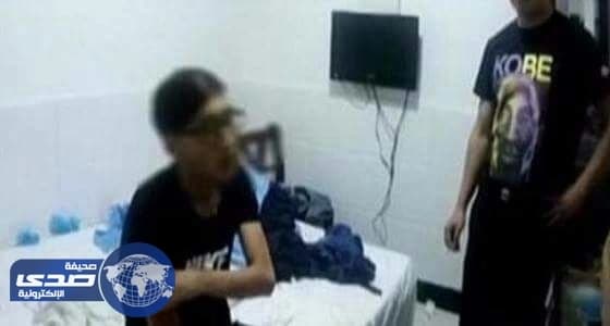 شاب يُفبرك عملية اختطافه للتأكد من حب والده