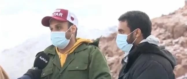 شاهد.. شاب قطري من جبل اللوز: "أهالينا ما صدقوا أن مناظر تساقط الثلوج في المملكة"