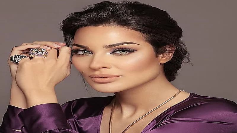 نادين نجيم ترد على انتقاد كلمة "ُخرائية": "ضحكتوني"