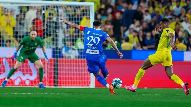 الهلال يتأهل لنهائي كأس السوبر .. فيديو