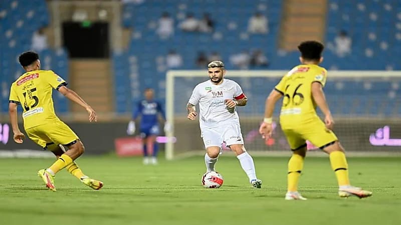 بالصور.. التعادل يحسم مواجهة الشباب والتعاون