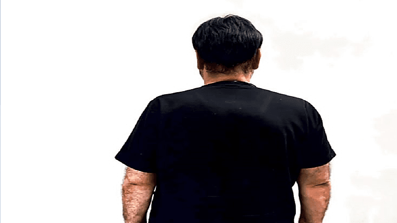 "صحة الرياض" تضبط وافدًا يمارس العلاج الطبيعي في موقع مخالف