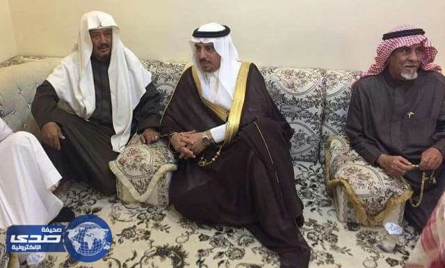 أمير نجران يعزي ذوي « المنصوري» .. ويطمئن على اللاعبين المصابين