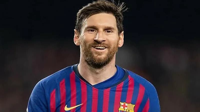 برشلونة يقترب من تجديد عقد ميسي الأسبوع القادم