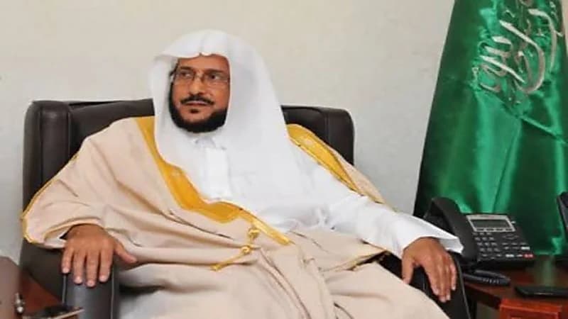 "آل الشيخ": من استبطن الفكر الإخواني السروري امتلأ قلبه حقداً على المعتدلين والوطنيين