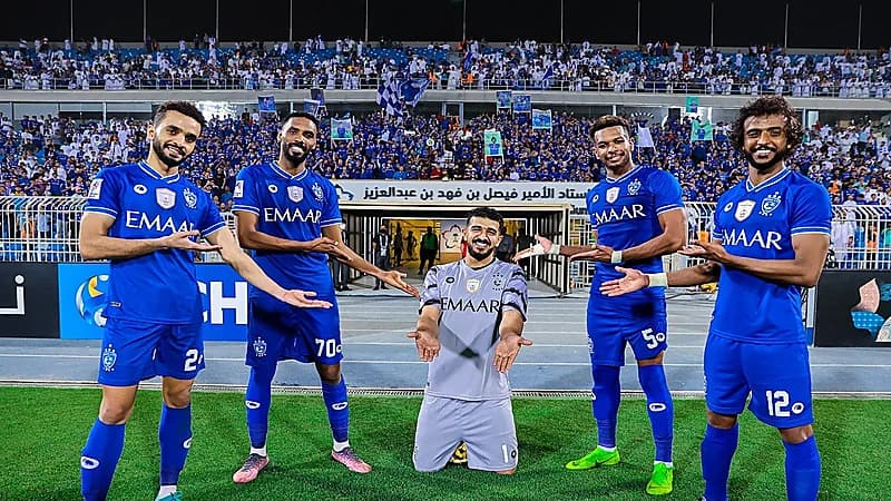 الهلال يطمح لتحقيق رقم قياسي أمام الشارقة الإماراتي