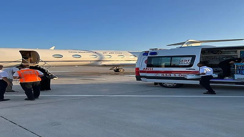 بالصور.. طائرة إخلاء طبي تنقل طفلا سعوديا من تركيا بعد تعرَّضه لوعكة صحية