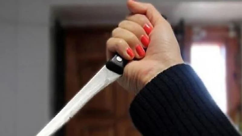 سيدة تقتل زوجها لكسره أكواب قهوة