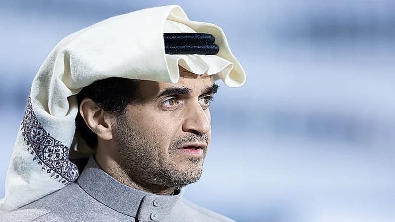 رئيس الشباب يطالب بإنهاء ملف التذاكر المجانية: لسنا جمعية خيرية