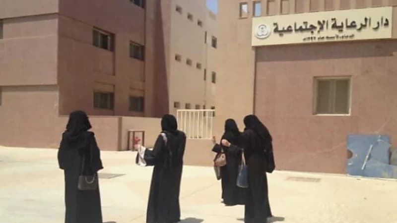 العزاب والأميون يتصدرون دور الرعاية الاجتماعية بنسبة 72%