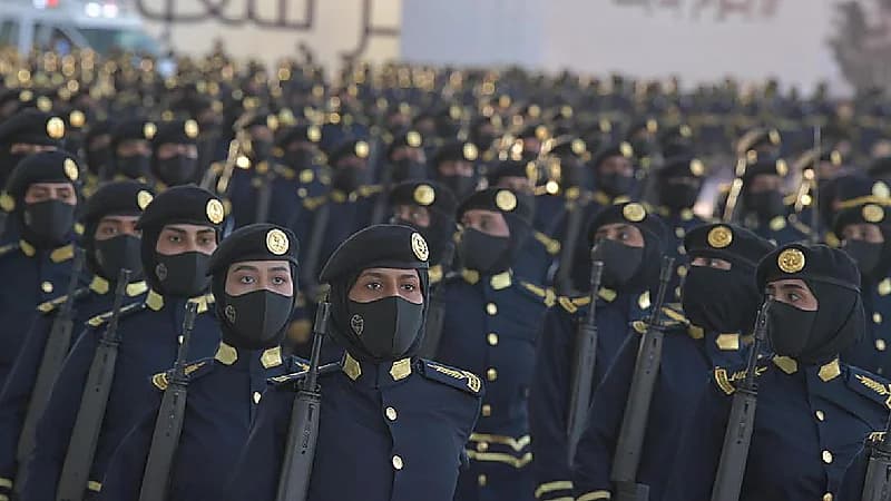 بالفيديو.. تخريج الدفعة الرابعة من معهد التدريب الأمني النسائي