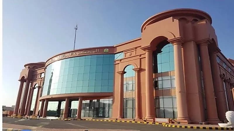 ضبط 17 مواطنا ومواطنة ومقيم داخل شاليه بجدة