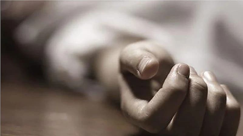 العثور على أشلاء ابنة طبيب فوق سطح محل