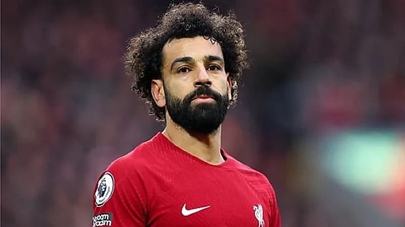 محمد صلاح يودع قائد ليفربول بعد انتقاله للاتفاق