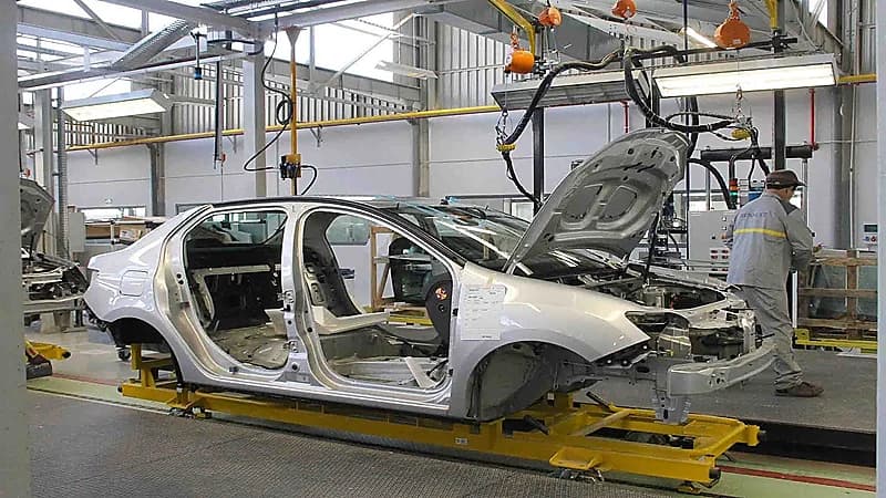 السماح باستيراد هياكل ومحرِّكات وصناديق التروس المستعملة