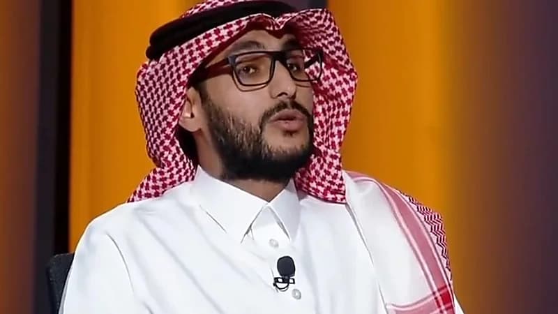 شاب يقاضي شقيقه بسبب عبارة "روح اسأل أمك أبوك مين"..فيديو