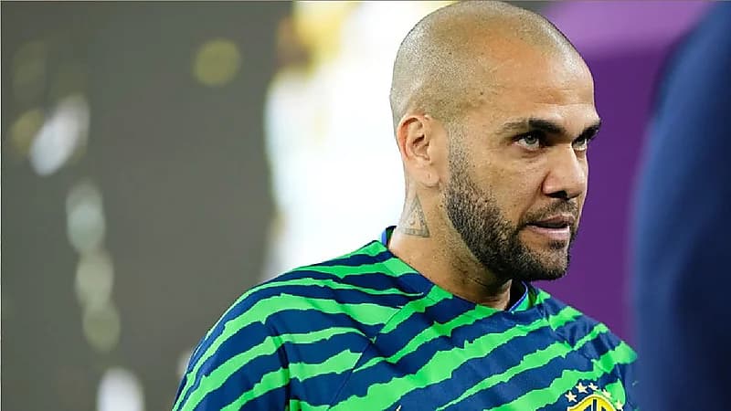 ألفيش يغير أقوله للهروب من 12 عاما سجن