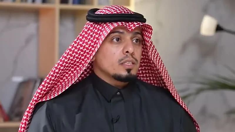 استشاري يوضح لماذا يقوم متعاطي "الشبو" بالتعري ونزع ملابسه .. فيديو