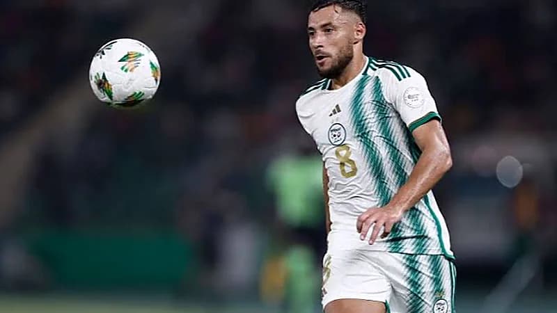 لقطة مثيرة من يوسف بلايلي ضد الحكمة غادة محاط..فيديو