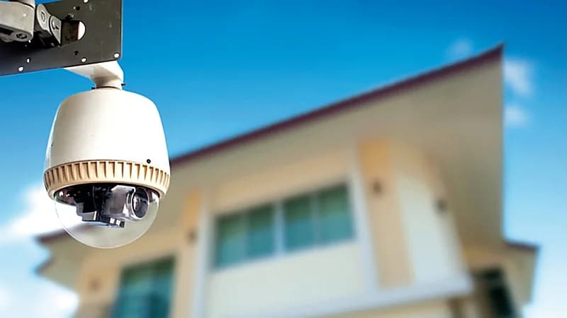 مهندس يُحذر من تركيب كاميرات المراقبة داخل غرف النوم لهذا السبب ! .. فيديو