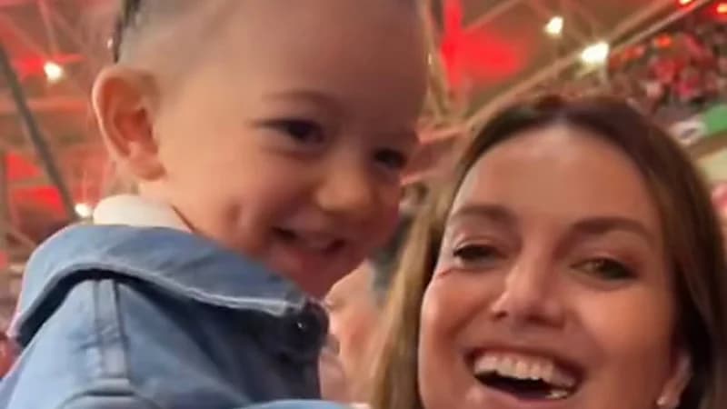 ابن ميريح ديميرال سعيد بسبب أداء والده .. صور