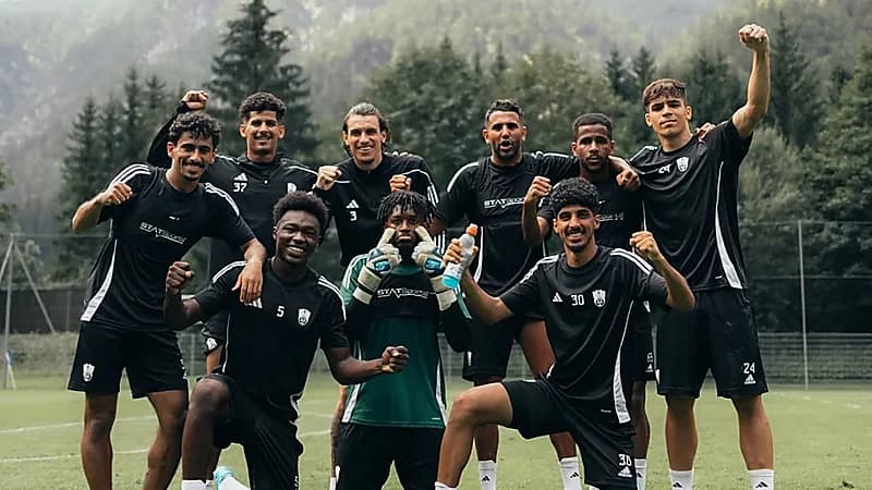 الكشف عن موعد عودة بعثة الأهلي إلى جدة