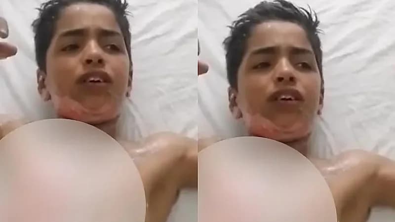 طلاب مدرسة يُشعلون النار في جسد زميلهم لحرقه