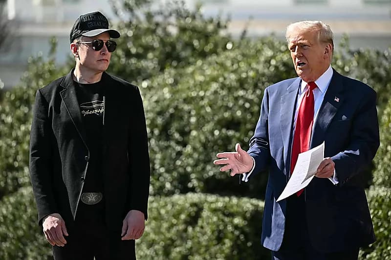 إيلون ماسك يغادر البيت الأبيض بعد 130 يومًا من ترؤسه "وزارة الكفاءة الحكومية"