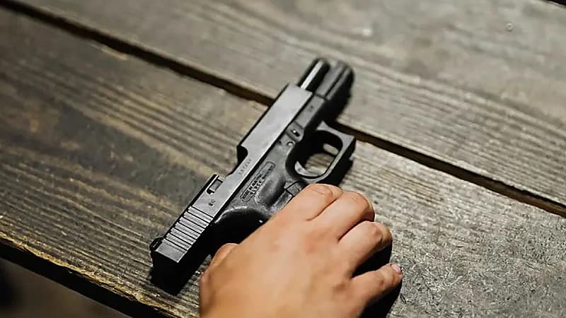 قُتل نجل شقيقته إثر خلاف على مفتاح